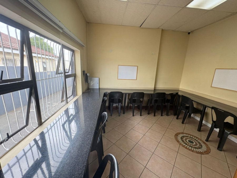 10 Bedroom Property for Sale in Southernwood Eastern Cape